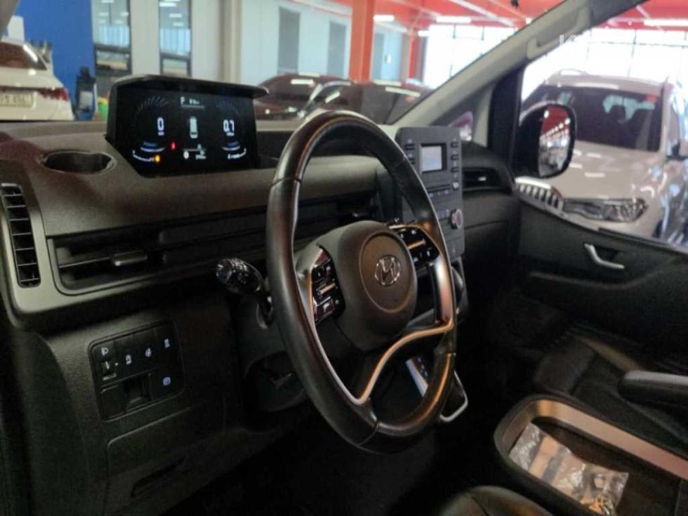 Hyundai Staria — miniaturë 6