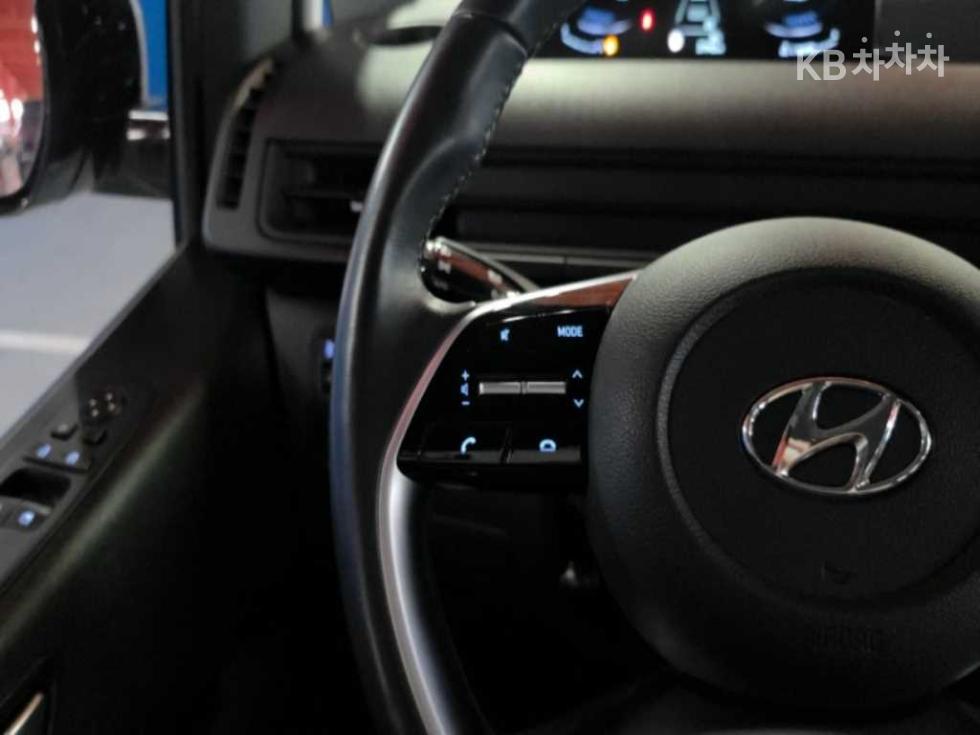 Hyundai Staria — miniaturë 8