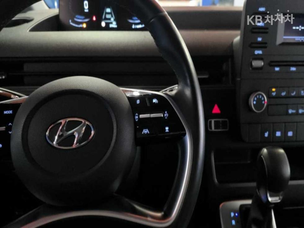 Hyundai Staria — miniaturë 9