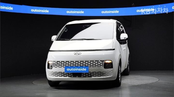 Hyundai Staria 2.2 카고 5 모던 — foto 1