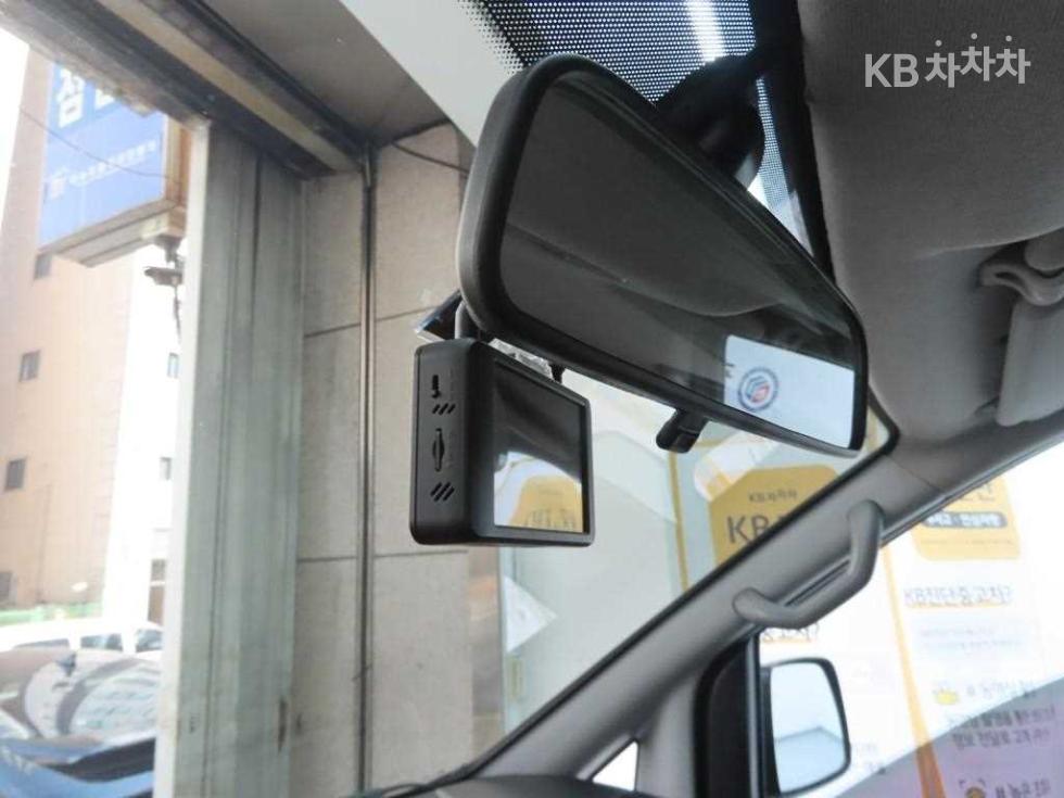 Hyundai Starex — miniaturë 11