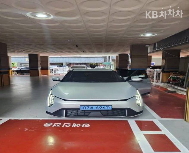 기아 EV4 2025년식 기아 EV4 스탠다드 2WD 에어