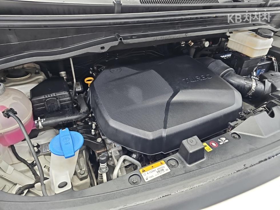 Hyundai Staria — miniaturë 5