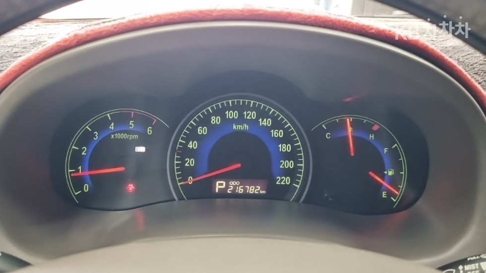 Kia Carnival — miniaturë 17
