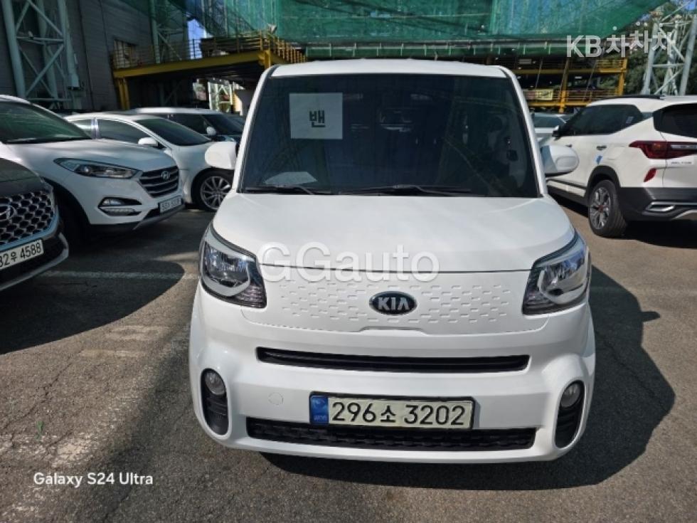 Kia BASE MODEL — фото 1