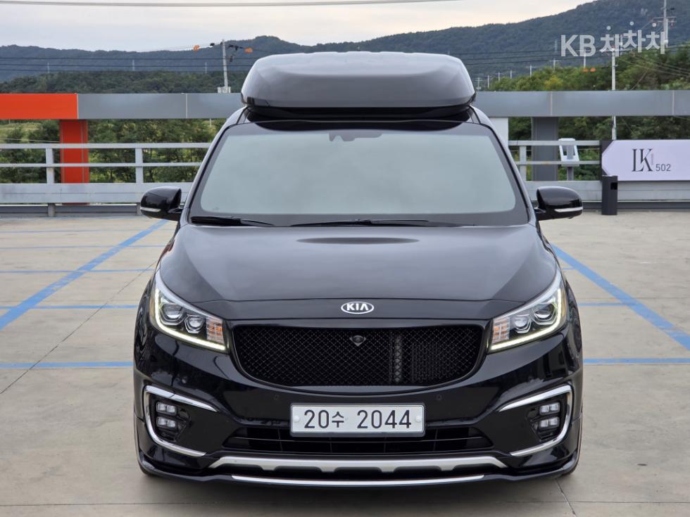 Kia Карнивал