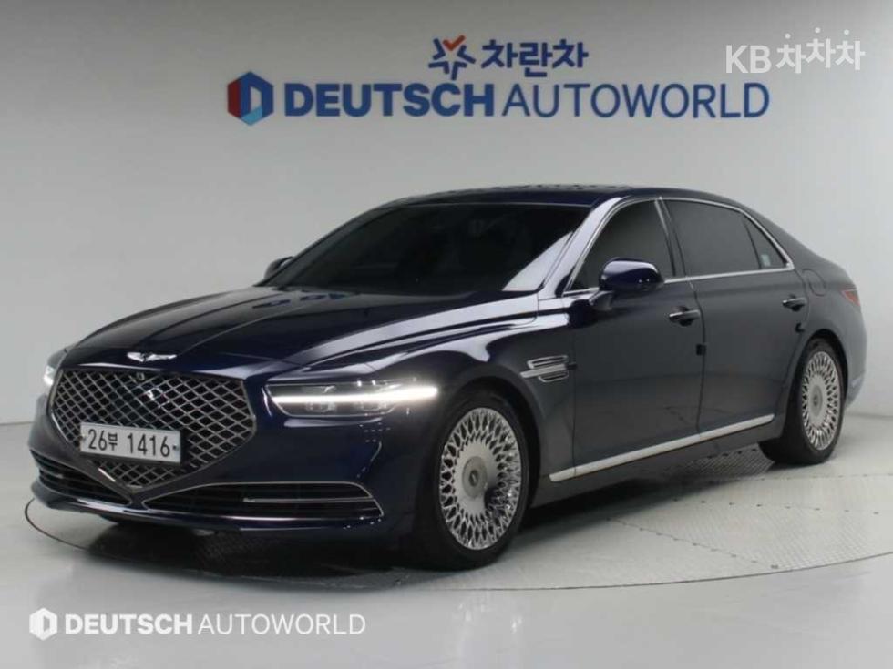 Genesis G90