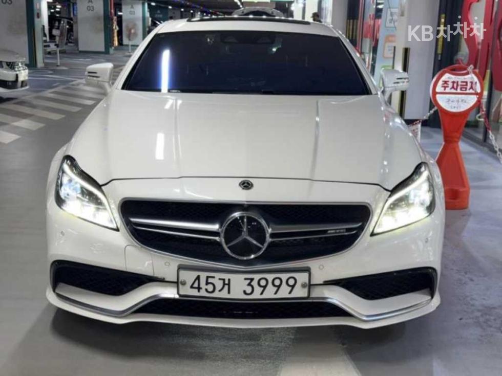 Mercedes-Benz CLS-Class