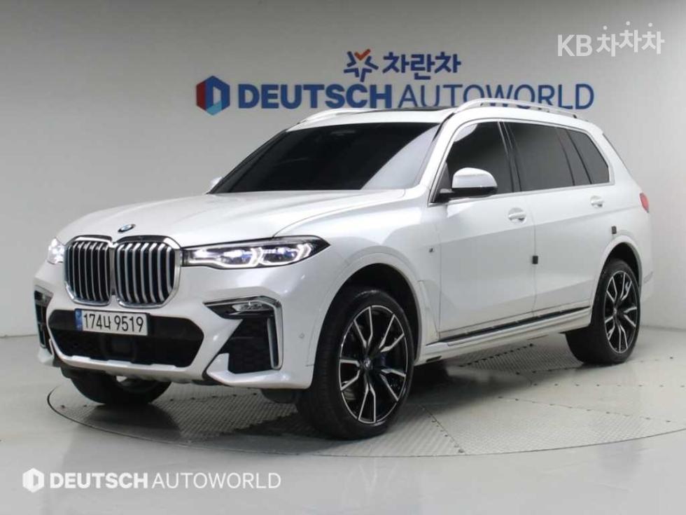 BMW X7