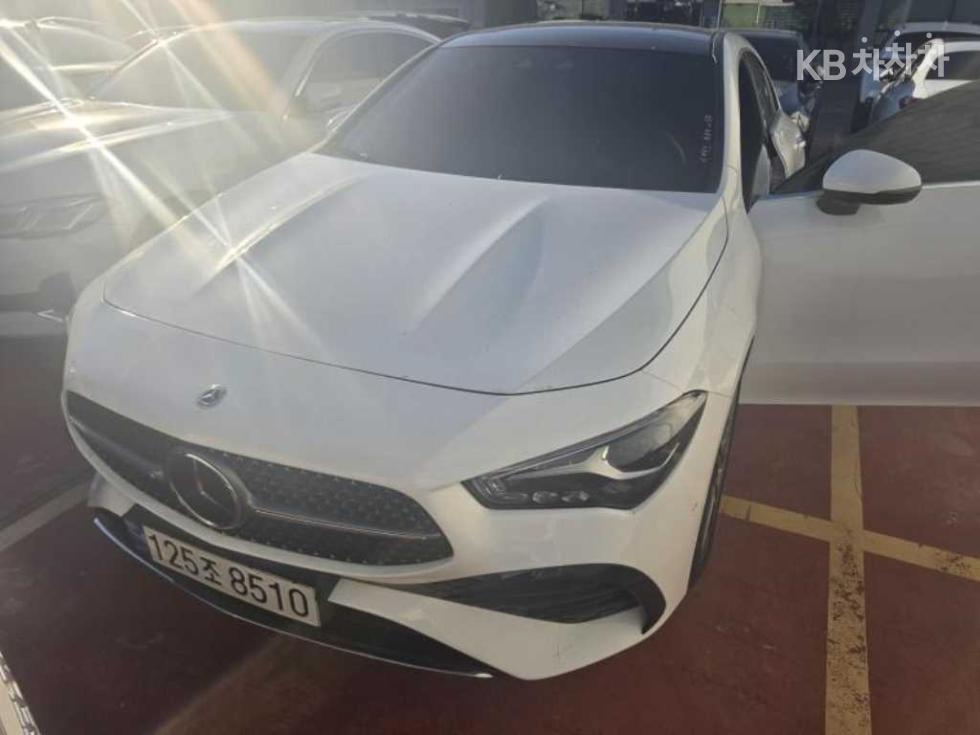 Mercedes-Benz CLA-Class