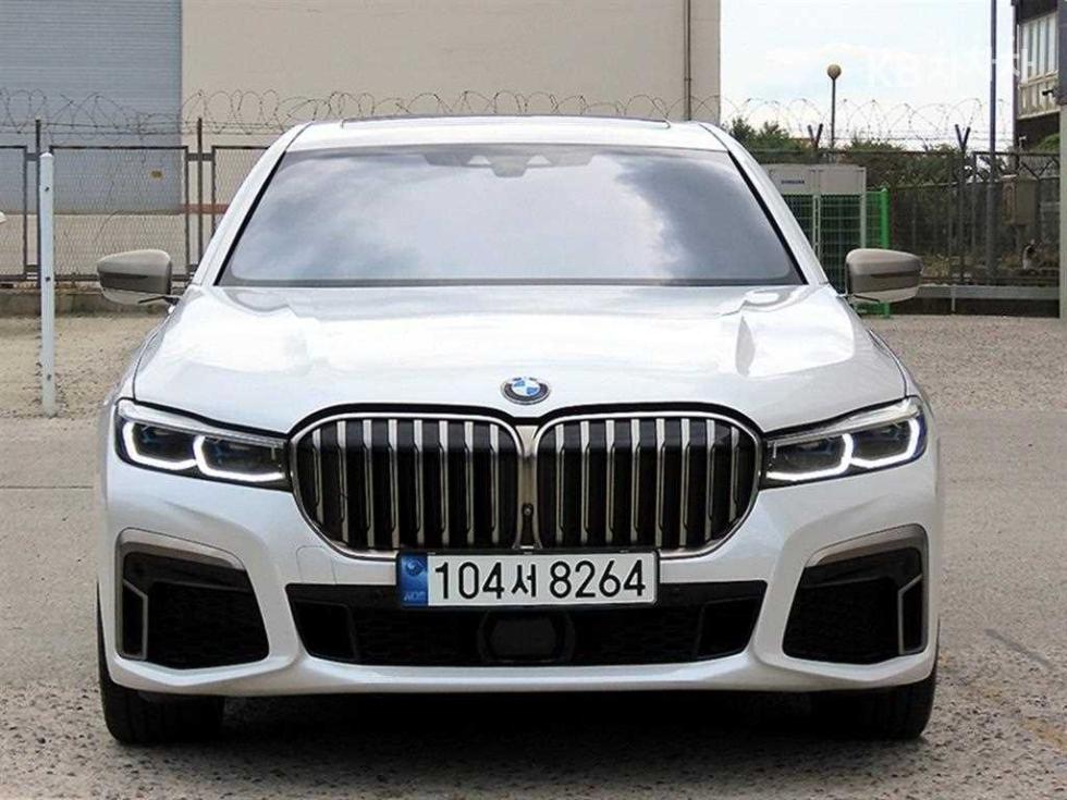 بي إم دبليو 7-Series