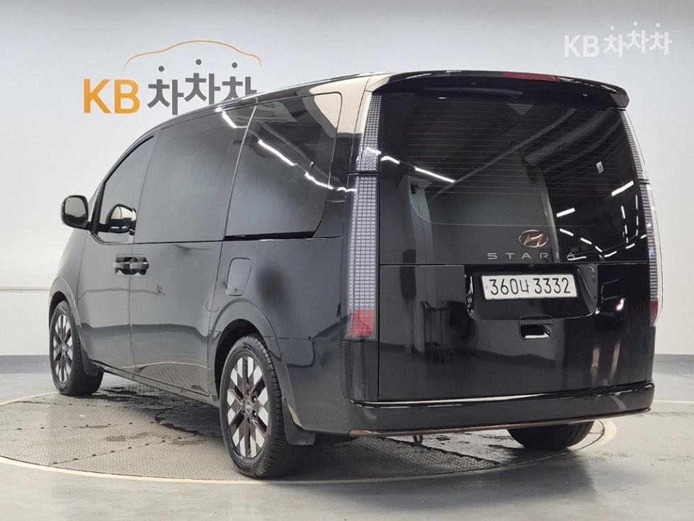 Hyundai Staria — miniaturë 2