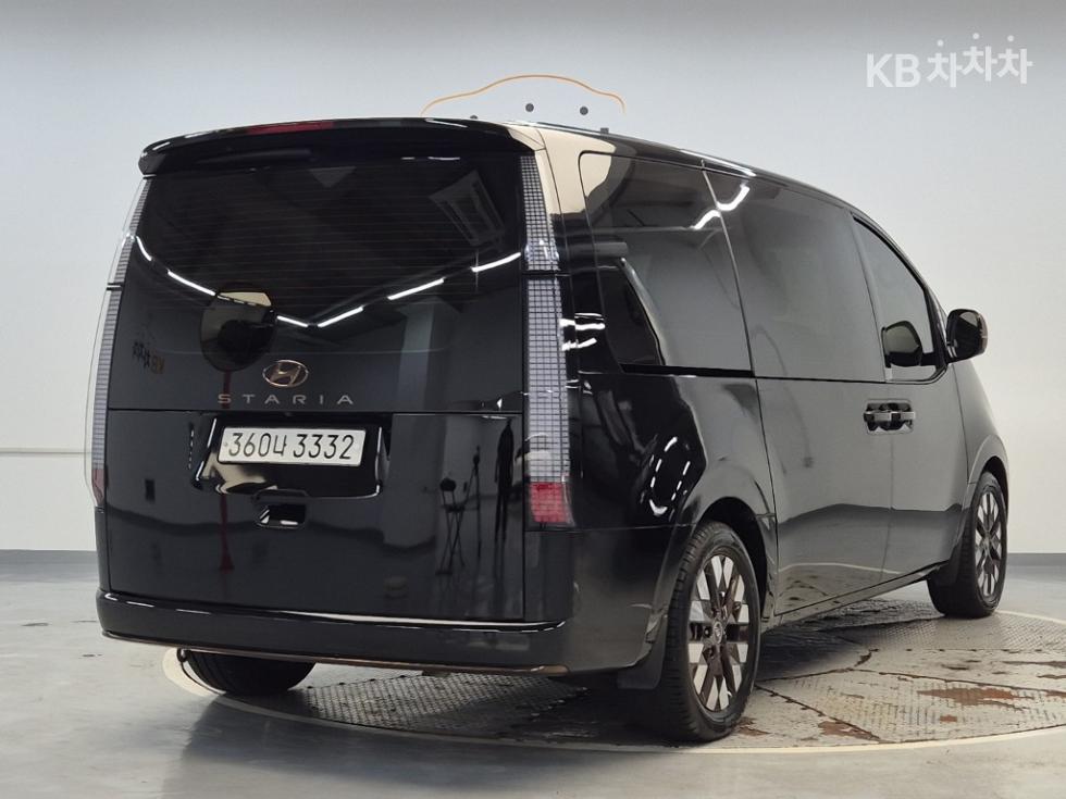 Hyundai Staria — miniaturë 3