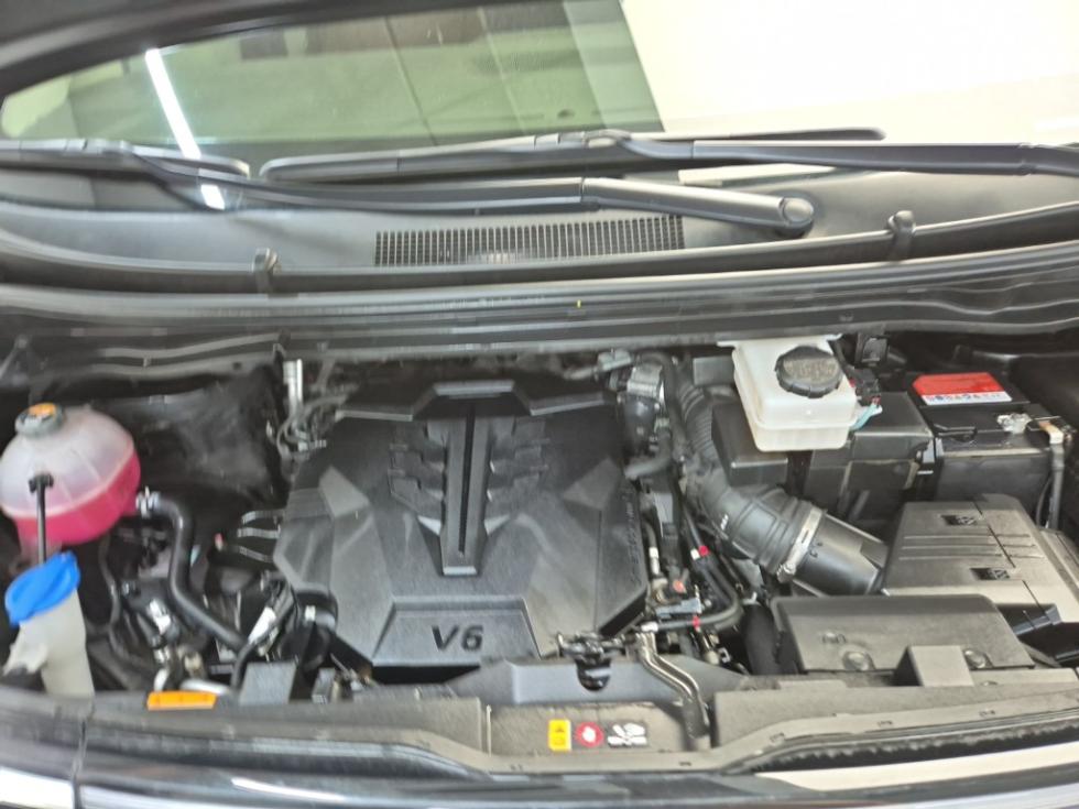 Hyundai Staria — miniaturë 5