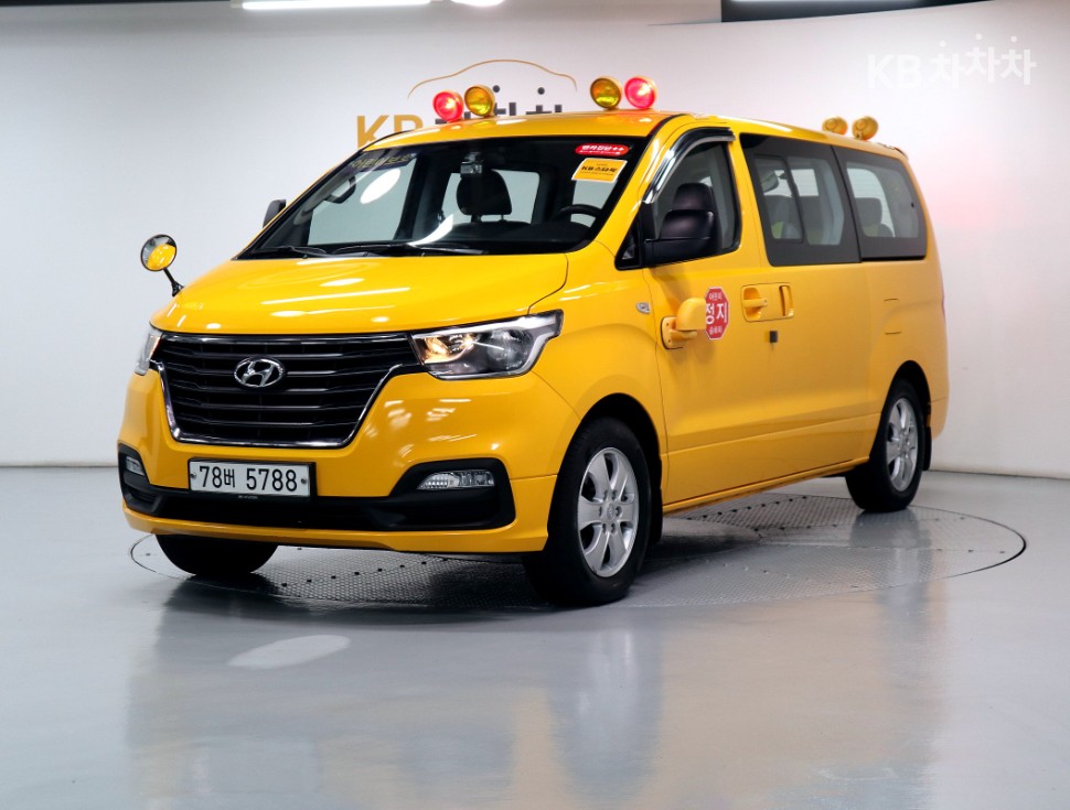 Hyundai Grand Starex