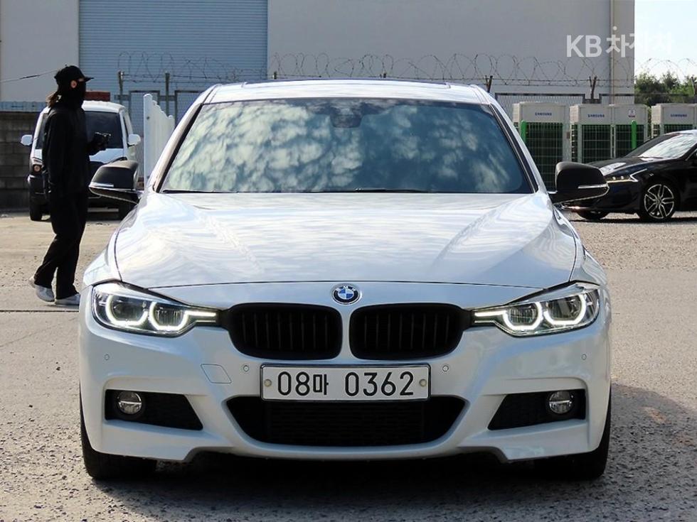 بي إم دبليو 3-Series
