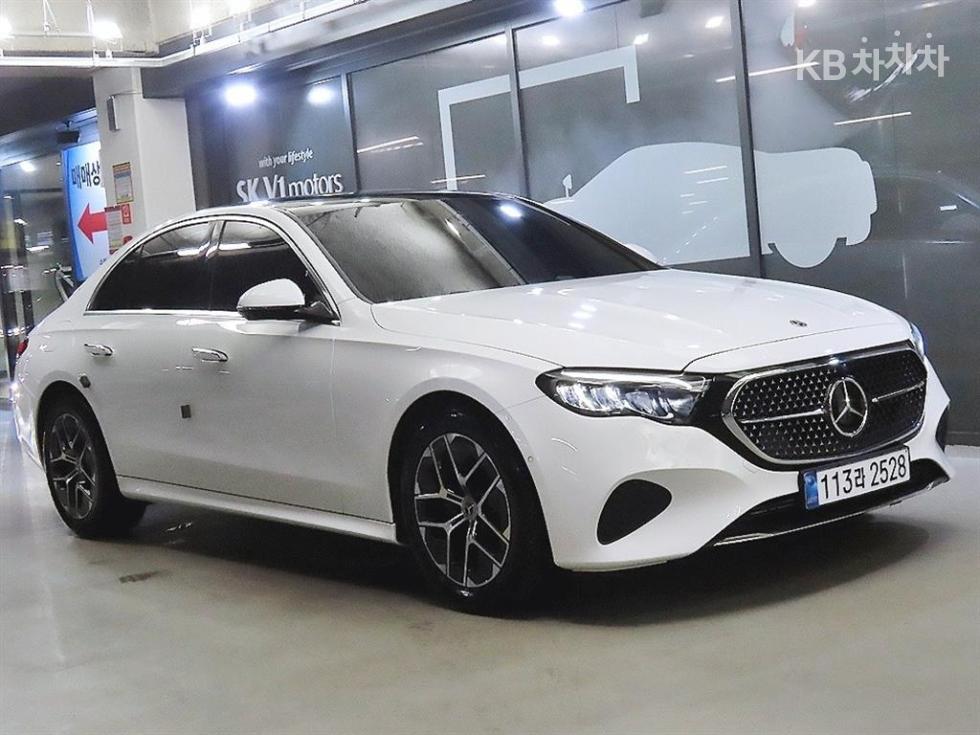 مرسيدس E-Class
