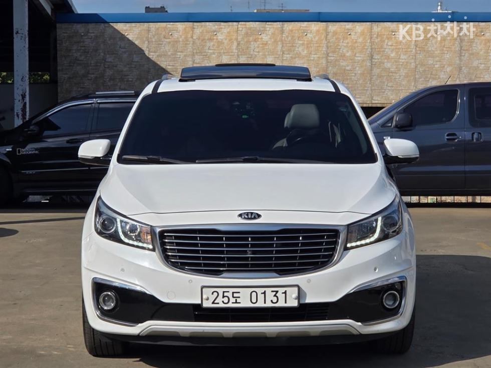 Kia Карнивал