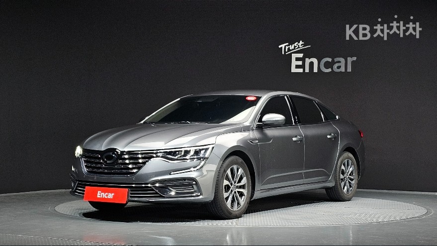 Renault SM6