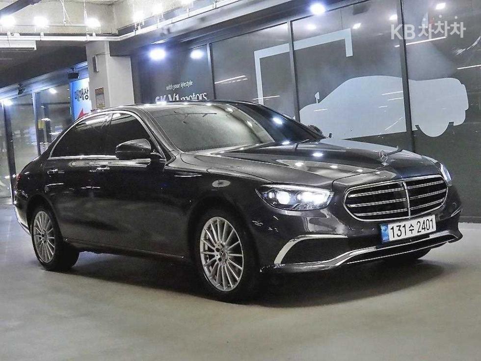 مرسيدس E-Class