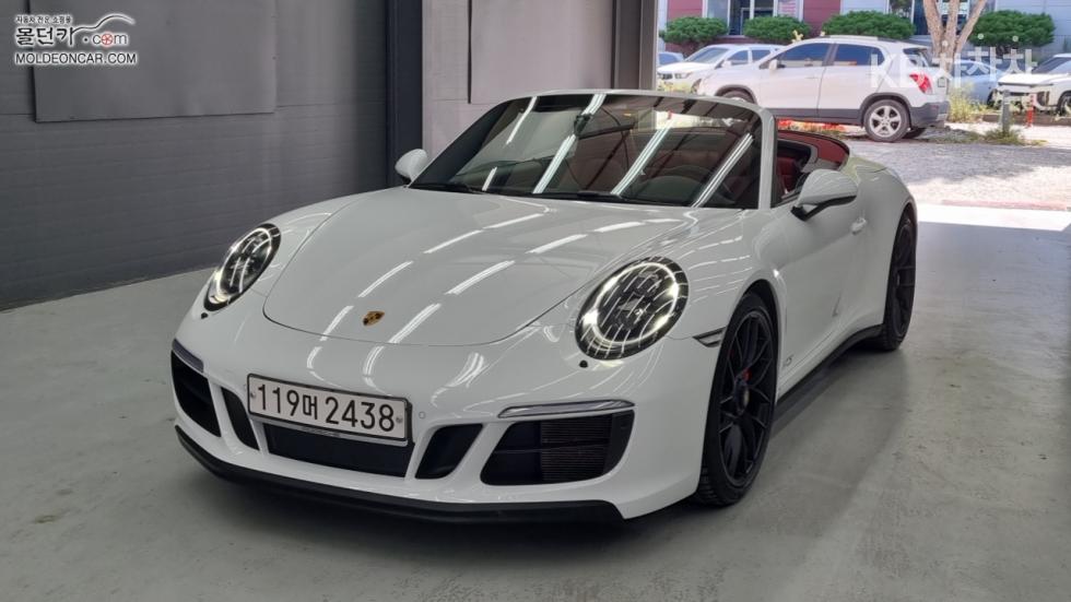 بورش 911