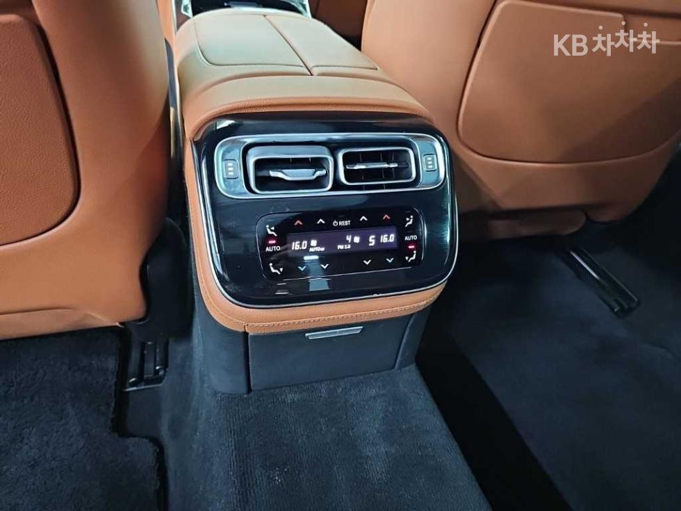 Mercedes-Benz S-klasse — miniaturë 14