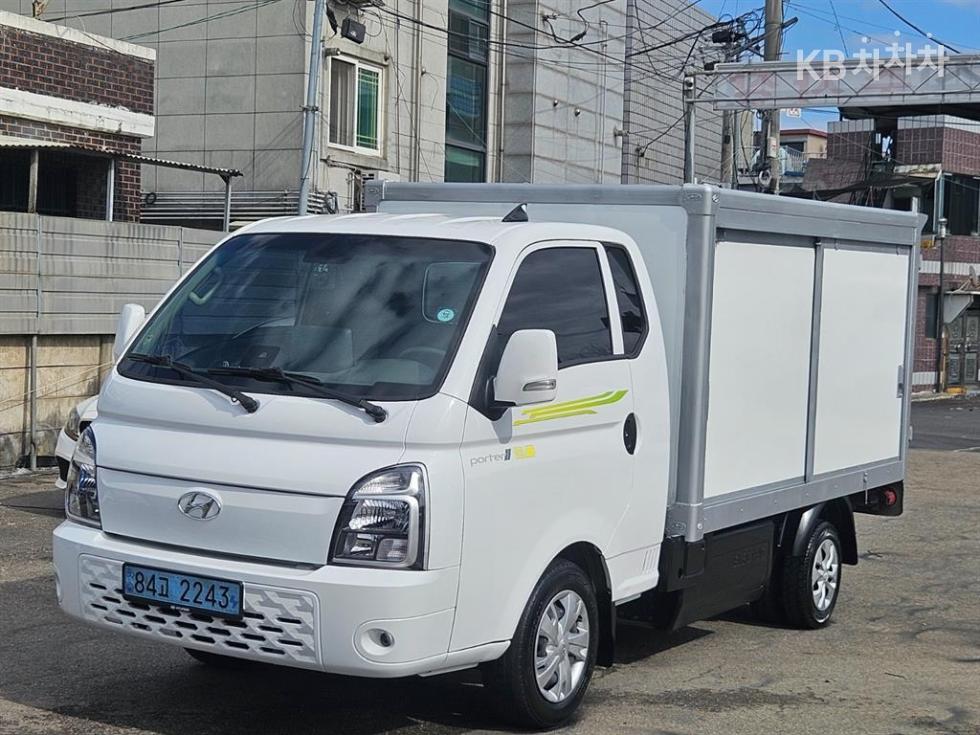 현대 포터2 2022년식 현대 포터2 일렉트릭 저상내장탑차
