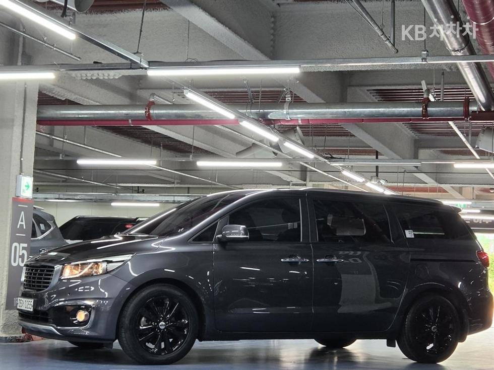 Kia Карнивал