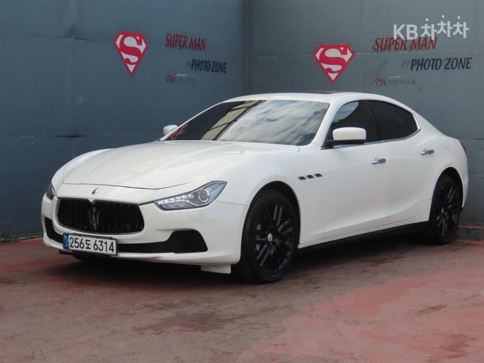 Maserati Гибли