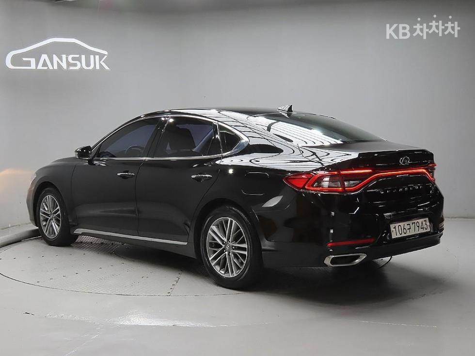 Hyundai Grandeur BASE MODEL — фото 3