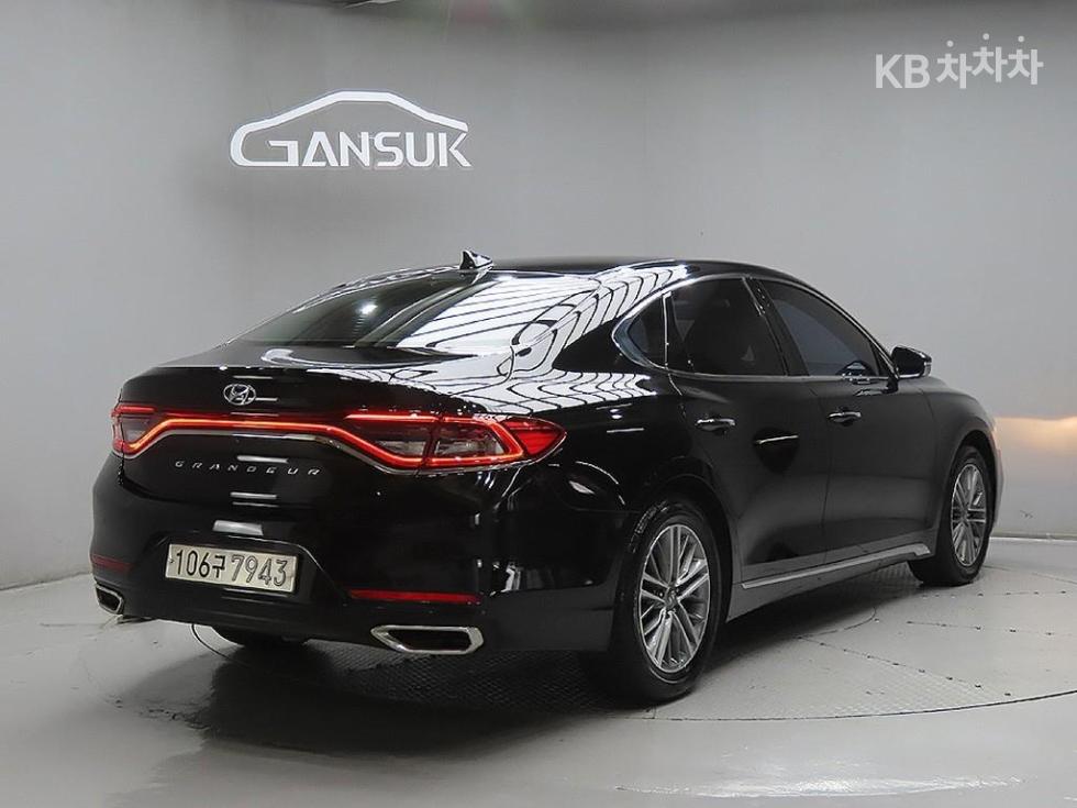 Hyundai Grandeur BASE MODEL — фото 4