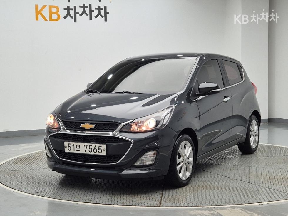 GM Korea Chevrolet Spark BASE MODEL — фото 1
