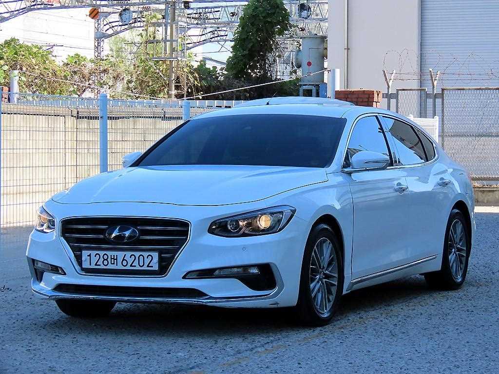 هيونداي جرانديور (أزيرا)