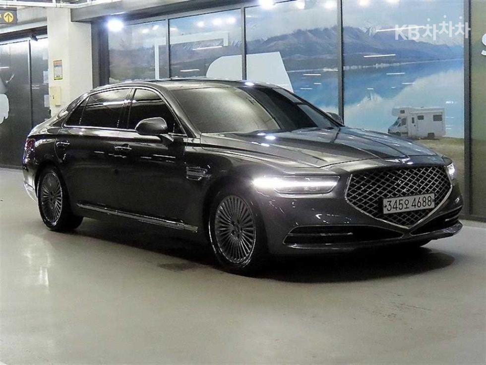 جينيسيس G90