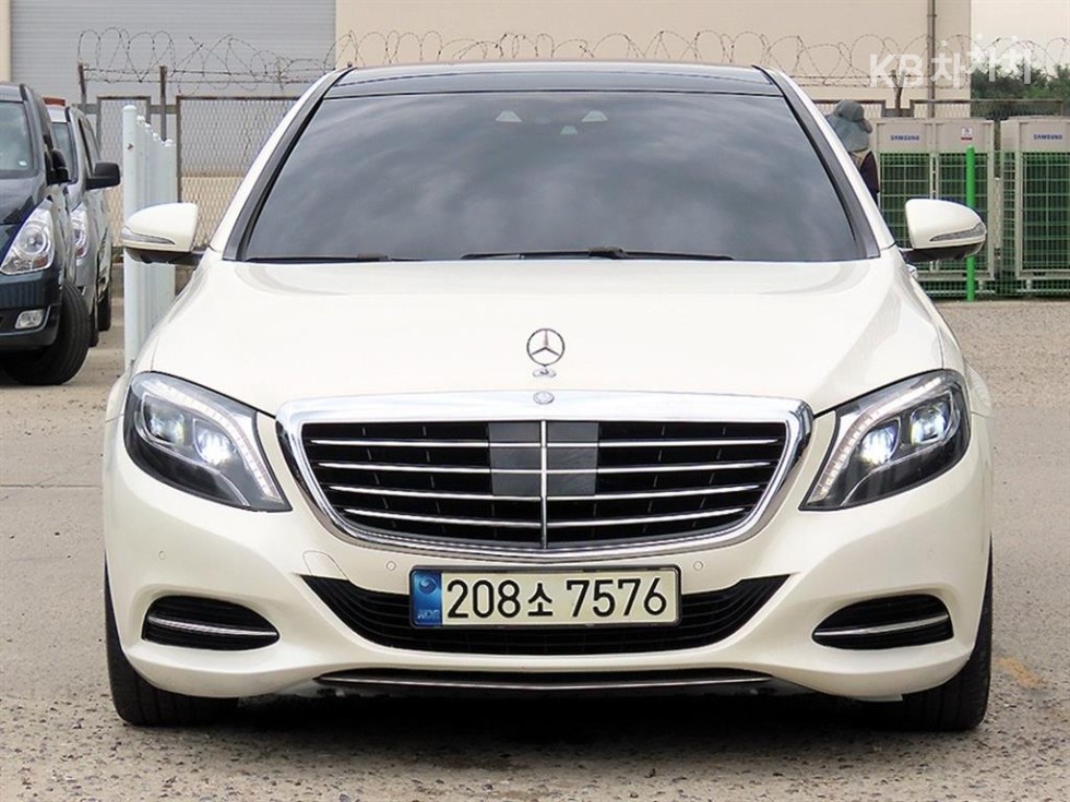مرسيدس S-Class