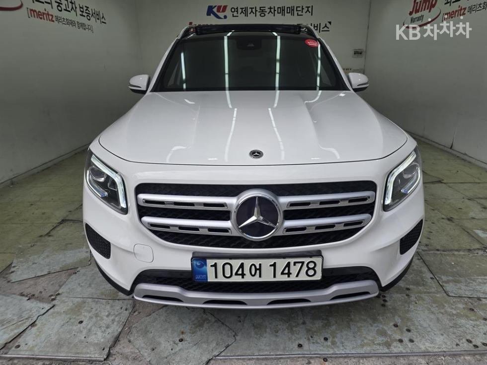 Mercedes-Benz GLB-Class