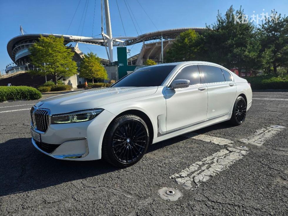 بي إم دبليو 7-Series