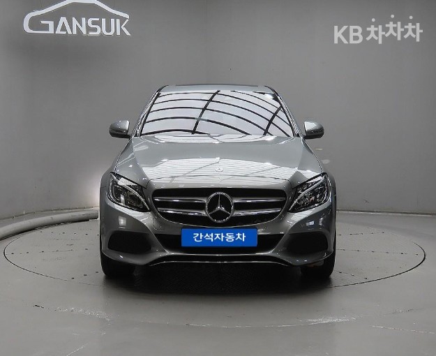مرسيدس C-Class