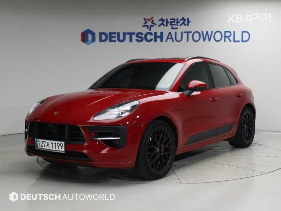 Porsche Макан