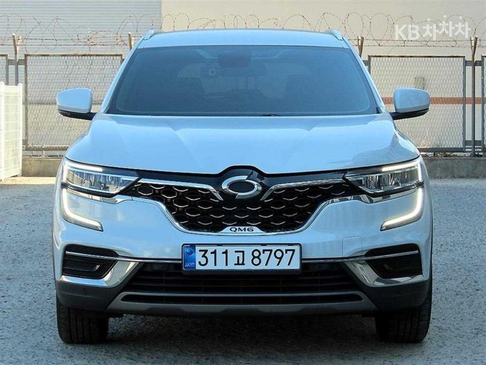 رينو QM6