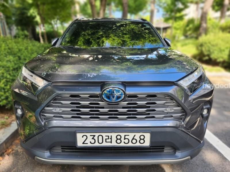 تويوتا RAV4