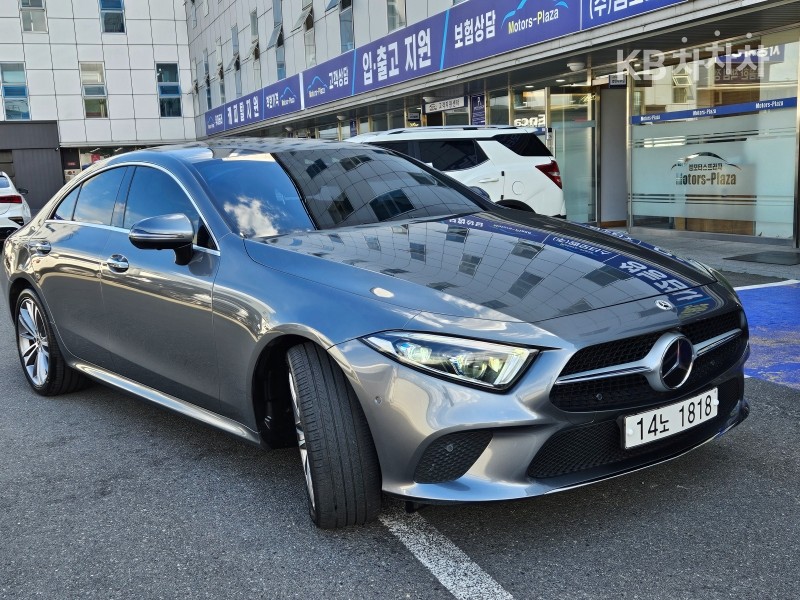 Mercedes-Benz CLS-Class