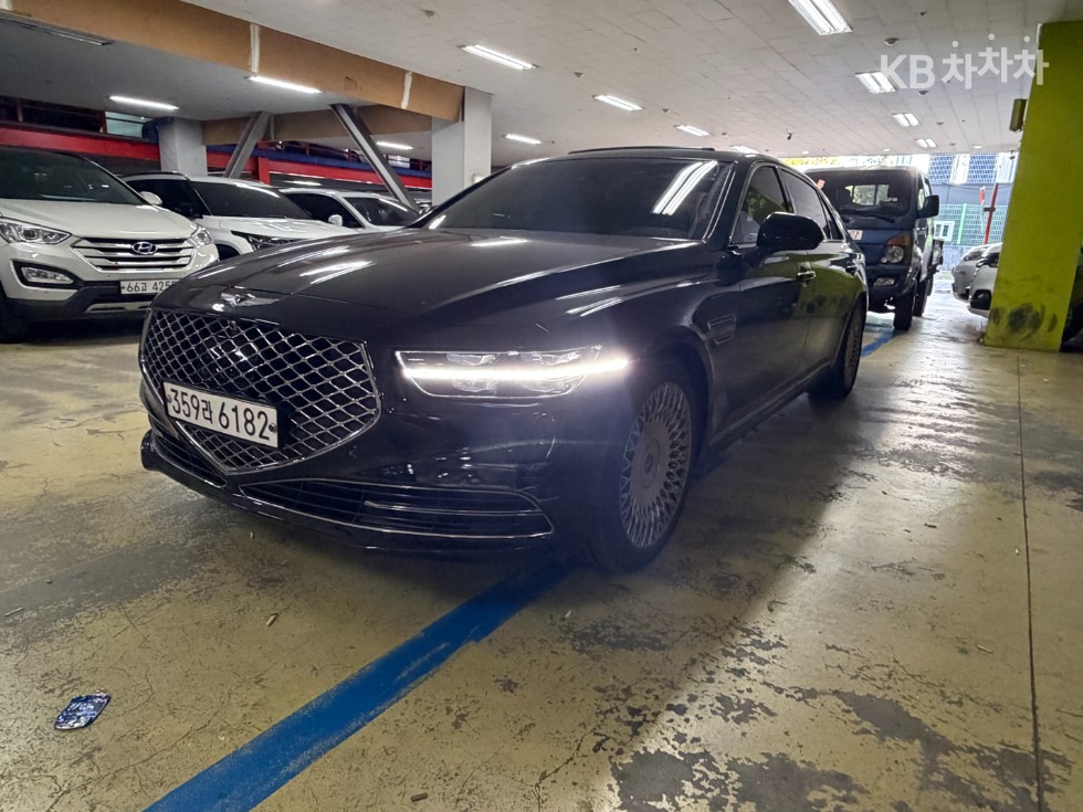 جينيسيس G90