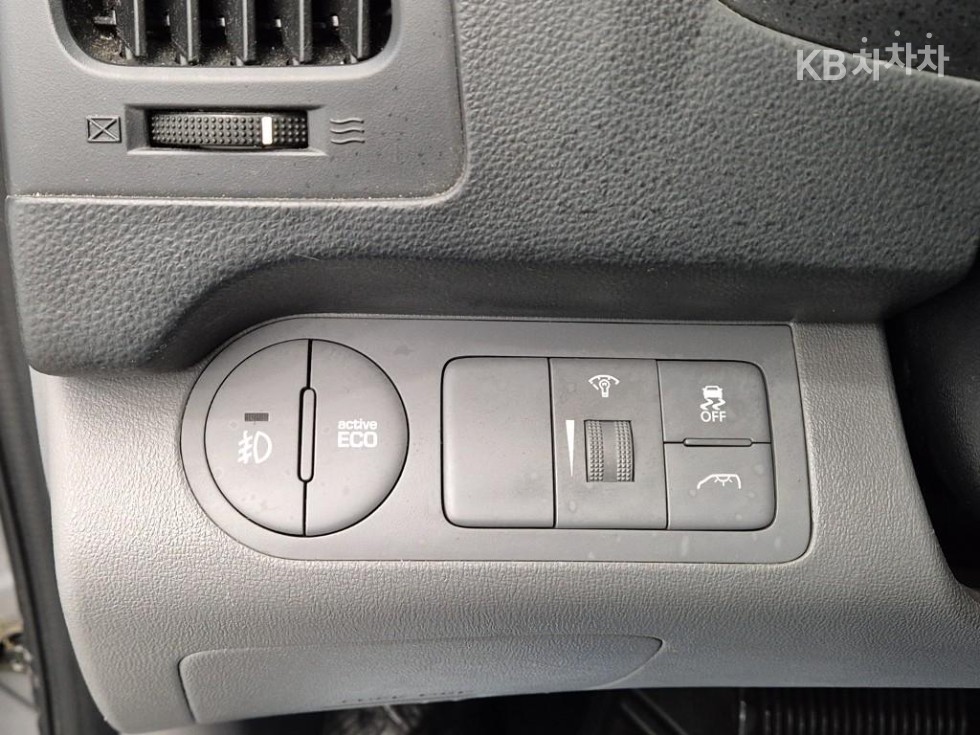 Hyundai Starex — miniaturë 13