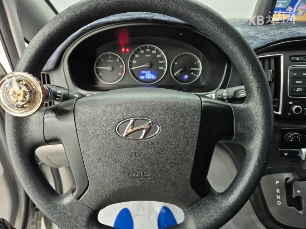 Hyundai Starex — miniaturë 6