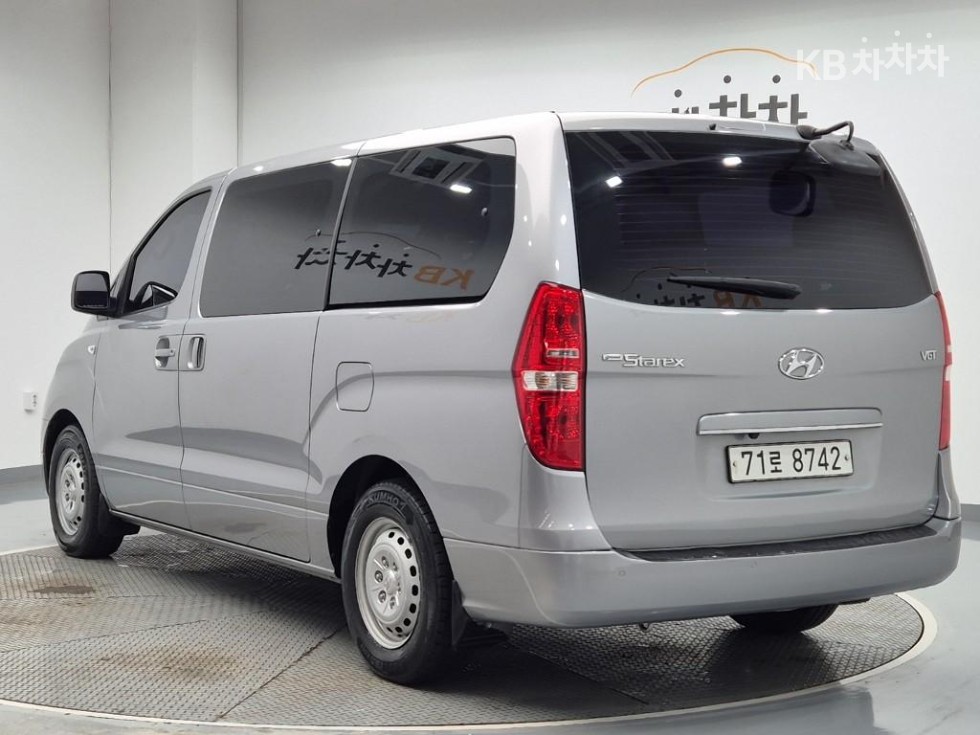 Hyundai Starex — miniaturë 2