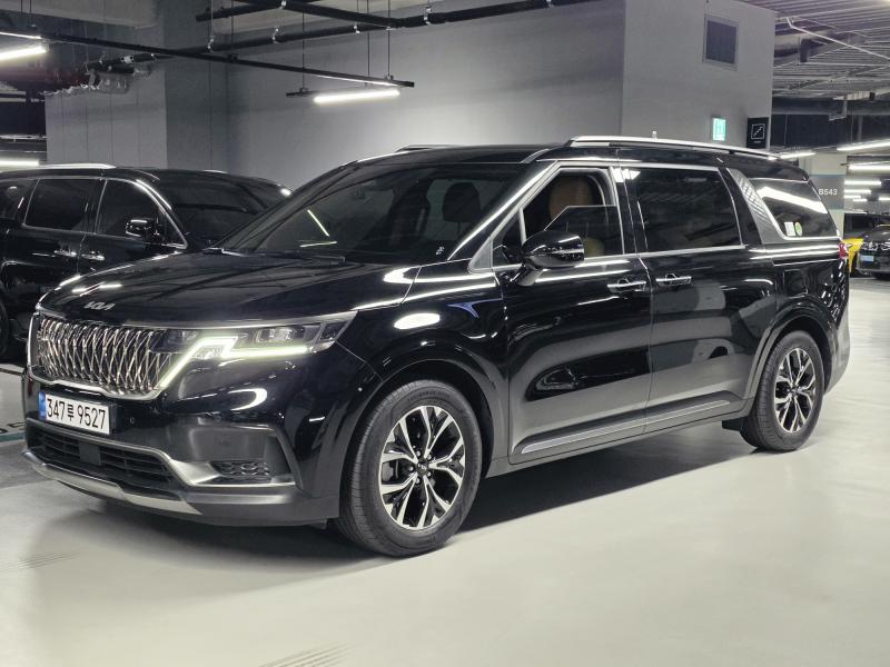 Kia Carnival — miniaturë 2