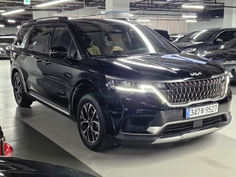 Kia Carnival — miniaturë 3