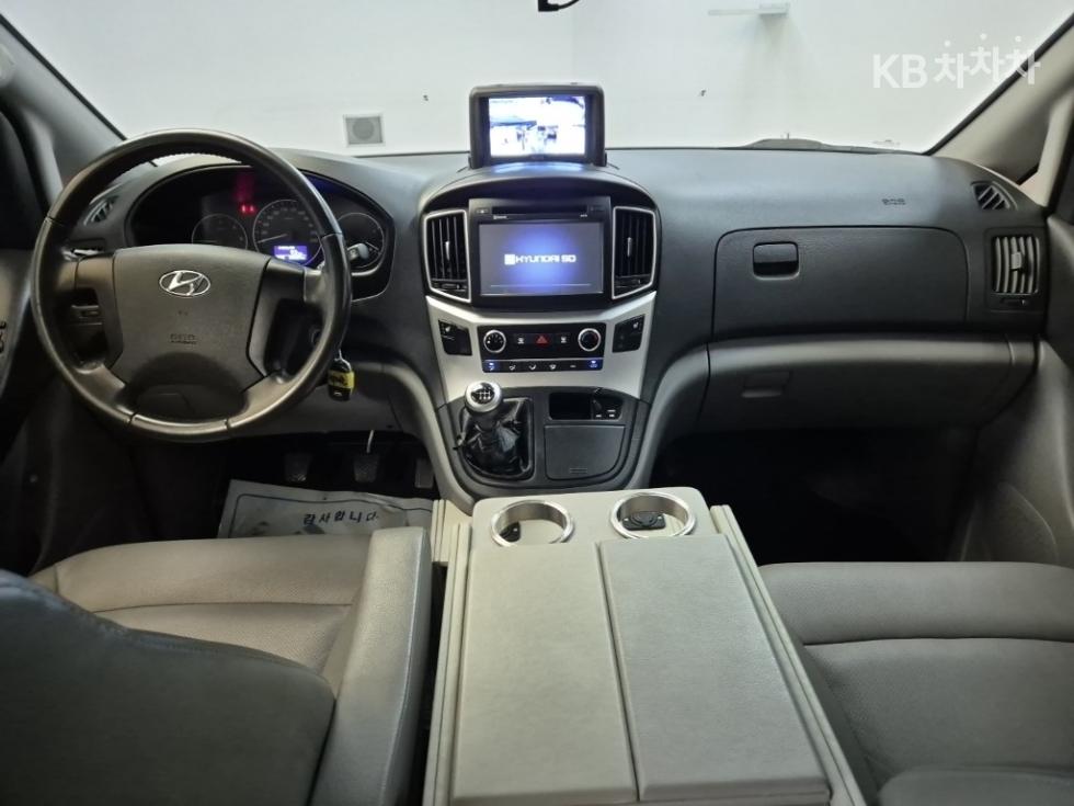 Hyundai Starex — miniaturë 7