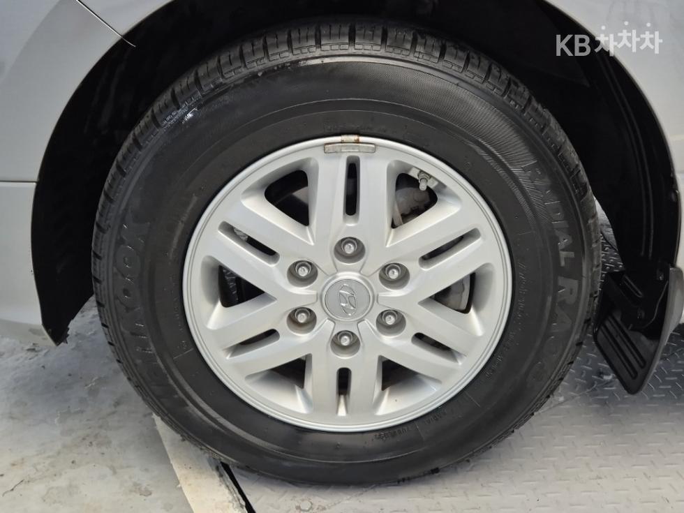 Hyundai Starex — miniaturë 19